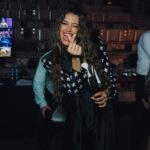 Ana Guerra Instagram - Creo que muy poca gente puede llegar a entender lo que ha sido esta experiencia en mi vida. Ha sido un viaje increíble, donde he tenido la oportunidad de cantar en los maravillosos @premios_platino junto a mis dos grandes descubrimientos @majidaissa y @mariacasemprun y bajo la dirección musical de @lalias3 del que nunca dejo de aprender. Después de esta semana vengo más fuerte que nunca, con las energías renovadas, con mil ganas de que escuchéis todo lo que está por llegar y con muchas ganas de conocer a toda esa gente que aún no he podido visitar Paradójicamente, ha sido uno de esos viajes que te cambian la vida, así que hoy es el principio de algo. Os quiero ♥️