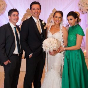 Ana Kasparian Instagram - Happy birthday to my extremely strong, brilliant and courageous sister. Thank you for being such an incredible friend to me, and mother to my nieces. Under the strength you exhibit externally, you have the type of kindness, thoughtfulness and generosity that’s rare to find these days. Thank you bringing so much joy to our lives. Can’t imagine life without you guys! ❤️❤️❤️