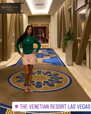 Ana La Salvia Instagram - Vacaciones en Las Vegas 🥰! #ceaserpalacehotel #lasvegas #casino #family #enjoy