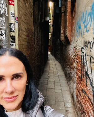 Ana La Salvia Instagram - Maravilloso Venecia 🥰😍#venice #plazasanmarcos #familia