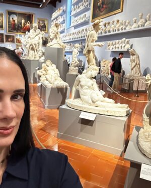Ana La Salvia Instagram - David!😍 #accademiagallery #florence