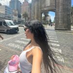 Ana Moura Instagram - Ahí va ella Ahí va ella, ella sabe lo que quiere, ta soñando todo el dia y después todo sucede ❤️‍🔥 ☀️❤️‍🔥