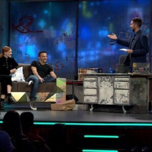 Ana Polvorosa Instagram - Ayer estuvimos en @laresistenciacero y hoy estrenamos el Capítulo 4 de #LaFortuna ,todo en @movistarplus 
Todo con TODO EL AMOR 🖤