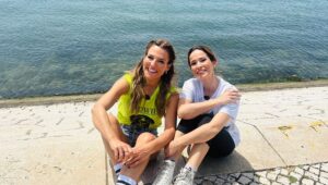 Ana Rita Clara Instagram - 𝙉𝙚𝙬 “𝙎𝙖í𝙙𝙤𝙨 𝙙𝙖 𝘾𝙖𝙞𝙭𝙖” 𝙣𝙖 @𝙩𝙫𝙞𝙛𝙞𝙘𝙘𝙖𝙤😊
Falta muito pouco para se poderem divertir com o programa “Saídos da Caixa”, tal como eu me diverti a gravá-los! 

Momentos fora da caixa, deste rostos que conhecem tão bem, mas que nunca viram desta forma!!😅😊
Muito obrigada @cifrao4real, @rod7soares e @patriciacandoso, três dos nossos muitos e fantásticos convidados!!

Estreia já dia 15, às 21h na @tvificcao!!
Um gosto poder criar assim e ter uma equipa fabulosa que me ajuda a fazer os sonhos ganharem vida!!!😊
Grata!

 E vocês? São “Saídos da Caixa”?😊

•
•
#ARC #saidosdacaixa #New #tvshow #Tvificcao #15junho2019