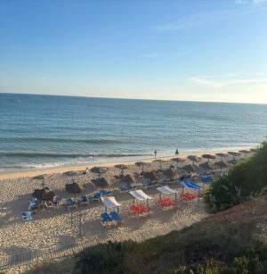 Ana Rita Clara Instagram - Ｂａｌａｎｃｅ ｉｎ ｌｉｆｅ ｓｗｉｎｇｓ⚓️
Fim de semana a Sul.☀️
Bom resto de domingo para todos.

•
•
#ARC #weekend #sunnydays #algarve