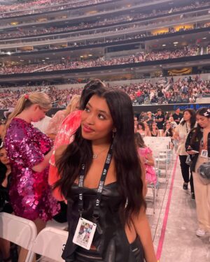 Anais Lee Instagram - round twoooo
