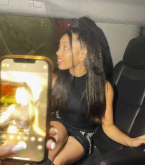 Anais Lee Instagram - flash photography