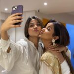 Anannya Biswas Instagram - Kudi sachi kinni kinni 🥰
