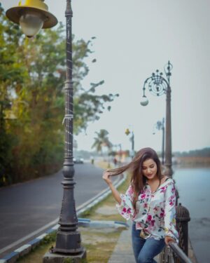 Anannya Biswas Instagram - Inframe : @iamanannyabiswas 
Managed : @rudrakshprnads 

#instagram #birbhumcanvas #ananyabiswas #jairudraksh #post #rightfaces #explorepage #calcutta_chitrakotha #agomoni #kolkata