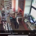 Anastasiya Kozhevnikova Instagram - Я передивляюсь ці відео та намагаюсь уявити цей момент вибуху, його силу, лють, неминучість. Це момент вибуху сьогодні у Вінниці. Подивіться, як навіть за 500 м волна вибуху зносить вікно. Це міг би бути дуже шокуючий фільм… Мабуть, саме так у своїх головах з гнилим мозком це уявляють солдати рф, ніби граючи у гру… Що народжує таких людей? Чому вбивство, насилля стимулює їх йти далі та подовжувати вбивати. Ніби це не люди, а вирощені в тих самих «лабораторіях» виродки, в яких нема зору, гниль в голові, у них нема стуку серця, в них нема душі. Я не можу вірити в те що це люди! ЯК ТАК!? Чому???