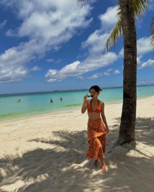 Andi Abaya Instagram - 🍊🌼