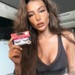 Andi Tóth Instagram - Nyárig még kaphatóak a saját @ardellhungary műszempilláim online vagy bármelyik @rossmannhungary üzletben🥹 Hamarosan pedig storyban láthatjátok, én hogyan szoktam felrakni a szempillát ➡️🦊