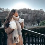 Andi Tóth Instagram - Birthday in Edinburgh💆🏽‍♀️🧥🧣☁️☂️