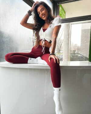 Andi Tóth Instagram - 29ig 30%os kedvezmény a @gymglamour_hu oldalán😍
Kuponkód : tothandi30
#gymglamour #reklam #gymgirl #gym