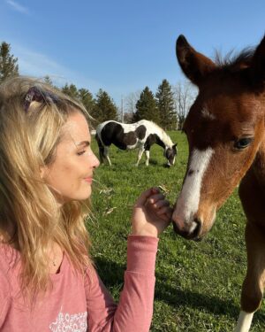 Andrea Boehlke Instagram - Heck yaaaa it’s my birthday surrounded by baby animals, fam and friends! Love you all and here’s to 34 babyyyyyy 🤩