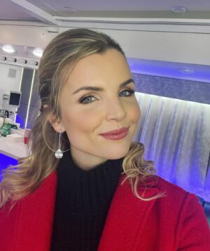 Andrea Boehlke Instagram - Here we gooooo! Happy New Year from Times Square! It’s my 10th year hosting the NYE ball drop for the webcast so you know the drill. I’ll be bringing you interviews from 6 pm ET to midnight as we count down to 2024. Link in my stories! Love you all! ♥️ shout out to my fab hair and makeup team @timmackaybeauty & @waltonsworld