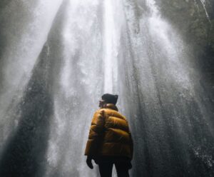 Andrea Boehlke Instagram - Will forever be thinking about this Iceland trip. It came at a time when I needed a break and I found myself feeling so free and happy. I will always cherish petting the beautiful Icelandic horses and chillin in the hot springs. Take 👏🏼 me 👏🏼 back 👏🏼 

📸 all pictures by the insanely talented @svenoreo