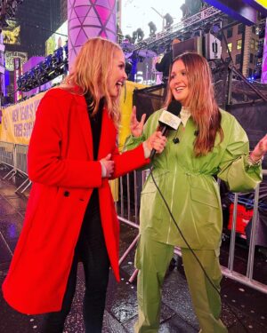 Andrea Boehlke Instagram - Happy New Year from Times Square!! It’s my 9th year hosting the ball drop (🤯) you can tune in at TSQ.org! 2023 is OUR year babyyyyyyy