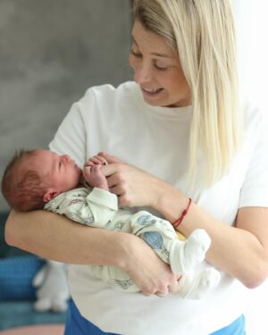 Andrea Sestini Hlaváčková Instagram - Jeste jedna serie do denicku Bey prvni tyden 😍
#lifewithmybea #grateful