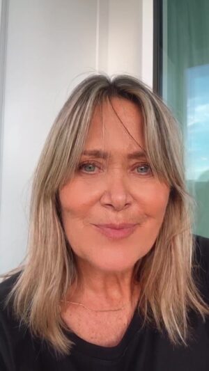 Andrea Tessa Instagram - Taller vocal presencial! Toda la info en @voicetrainingcoaches para que nos acompañen junto a @paolavocalcoach y @juanmas_music , sumado a la gran presencia de @rachelblackvoice en la Scuola Italiana este 27 de septiembre 
Los esperamos!