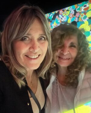 Andrea Tessa Instagram - Encuentros con gente querida “de la tele” que quiero y admiro  @orocolodro y @poralvaromorales