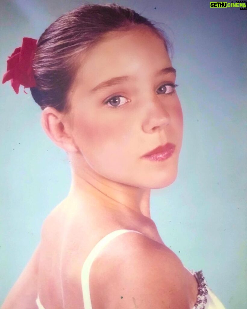Andrea Parker Instagram - #fbf Little Andy at 10years old #NewportBallet It was my first recital on pointe and I was quite serious about it all Shout out to @macaulay369 for the endless hours chauffeuring me from class to rehearsals day after day,for so many years. I love you. Your sacrifices made it possible for me to follow my dreams ❤️