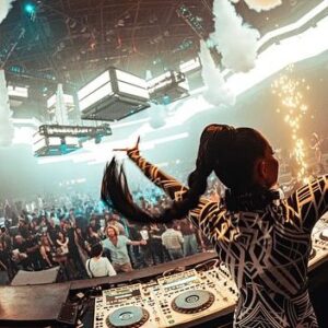 Andrea Pomeje Instagram - BANGKOK 🇹🇭 @spaceplus_bangkok 

#ASIATOUR2024