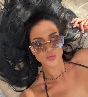 Andrea Pomeje Instagram - …BODRUM 🇹🇷 Intenzivních 7 dni v Turecku a to jsme mimo rezort byli jen jednou 😁 Je to neskutečný, že už vlastně ani nikam nemusíte a všechno je na jednom místě! Několik druhu restauraci, večerní program, zábava pro děti, krámky… oddělenou pláž 16  velmi cením… 😅 Nee, nebyla jsem tam! 🙃 
Nejlepší nápad byl půjčit si auto a vyjet se podívat mezi místní.. máme to rádi! 🙇🏻‍♀️ tak se pozná jací lidé v té zemi jsou… Bodrum je nádherný a od hotelu cca 20min. 🏰 Můžete si lodi i zajet na řecký Kos což je taky cca půl hodina! 🏝️ už mate naplánovanou dovolenou na léto? Kde to mate nejradši? ✈️

@ckbluestyle #cestujemesbluestylem