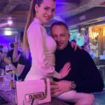 Andrea Verešová Instagram - After one year visiting @mikysclub 💫 🍾 Best club in town👍💥 Najlepší klub, najlepšia zábava a super partia ! To sme si nemohli nechať ujsť. ✌️ Aké prekvapenie, že si nás Miky pamätal. Vďaka za vrelé privítanie. Moc sme si užili a zapili koniec zimnej sezóny ! 🫶😃