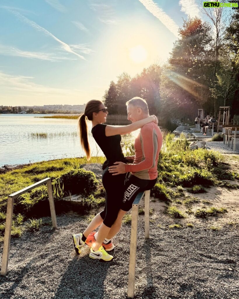 Andrea Verešová Instagram - 1.St May🌸🫶 Strong marriage is born the moment a husband and wife decide to stop fighting against each other and start fighting for each other together. …after all of this over , you are going to come out stronger than ever before ✌️🥰
