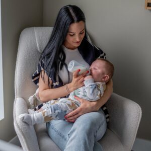 Andréanne Moran Instagram - Le plus beau rôle de ma vie 🧸 
La chance que j’ai d’être à la maison chaque jour avec mes garçons. Profiter de chaque moment avec eux, ça n’a pas de prix (!!)

Un jour ma carrière reviendra, mais ces moments si précieux ne reviendront jamais! 
Prendre le temps de prendre le temps >>

📸 - @leanecloutier @clouts_photo