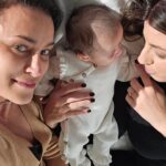 Andreia Dinis Instagram - Hoje foi muito isto....Família, mimo, comida, jogos, união ❤️ O que a Páscoa deve ser