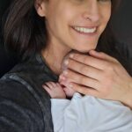 Andreia Dinis Instagram - Março chegou e neste dia 3 semanas da baby mais linda do mundo 🩷 Sobrinha maravilhosa. (Não resisto a partilhar convosco este mimo bom)