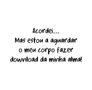 Andreia Dinis Instagram - 🥱🥱🥱🥱🥱 Bom dia