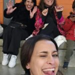 Andreia Dinis Instagram - Domingo....família, desporto, amigos. Hoje todo dedicado ao voley. Mas que bem que soube. E vocês? Sim...na 1a foto pareço um ser celestial e tudo 🤣🤣🤣