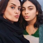 Andreia Dinis Instagram - Hoje é o dia dela. Da minha Bruna ❤️ Minha "1a filha", 1° bebé, minha afilhada....bebé sorridente, bem disposta que se transformou numa adolescente doce e meiga de quem muito me orgulho. Love you @brunayt14 (Todos a darem-lhe os parabéns sfv 😉)