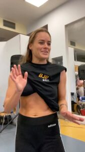 Actress Anet Antošová HD Instagram Photos and Wallpapers March 2023