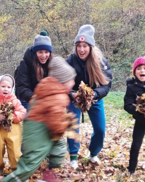 Aneta Krejčíková Instagram - “Štěstí je stav mysli”
Pro mě je momentálně štěstí -
 “Nikam nespěchat”.

#familytime 
🍁