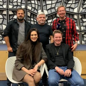 Aneta Vignerová Instagram - Takový byl dnešní Tobogan pro Kolečka... 🥳

Fotky a videa budou následovat!

A co vy, bavili jste se?
A těšíte se na Velikonoce stejně jsko Michal Suchánek? 🙈🥚🥚🥚🤣