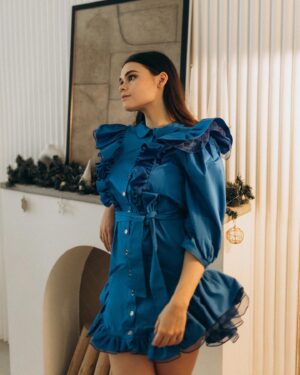Anfisa Vistingauzen Instagram - В прошлом году я уже исполнила новогоднее желание моей подписчицы и хочу сделать это ежегодной традицией!
⠀
Ставьте лайк и пишите свои желания в комментариях под этим постом! А в 22 часа я выберу одного счастливчика и исполню его заветное желание 🎁 фото @kabalina.anastasia 
⠀
#новыйгод2024 #2024 #мечтысбываются