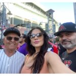 Angélica Celaya Instagram - Ahora si, oficial de @losdbacks ⚾️👊🏻 Gracias a @lasmayores por esta experiencia única!!!! #WorldSeries