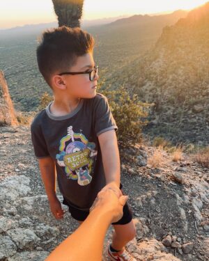 Angélica Celaya Instagram - Por otra vuela al sol 🌞 

To the little girl who walked barefoot on the hot earth, looking towards the sky whispering her dreams. 
I’m proud of you
#HappyBirthdayToMe ✨