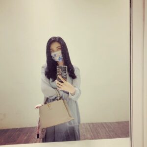 Angel Han Instagram - 下班。