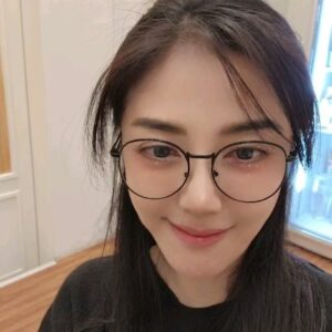 Angel Han Instagram - 😜