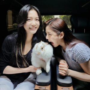 Angel Han Instagram - 兔兔這麼可愛，怎麼可以吃兔兔😝
@bugssapphire