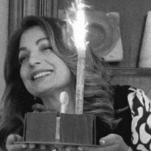Angela Gerekou Instagram - Τα φετινά  γενεθλεια μου είχαν πολλά επεισόδια…!😉 
Σας ευχαριστώ όλους που μου χαρίσατε υπέροχες ευχές και στιγμές αγάπης!!!❤️
#AngelaGerekou #birthday #gitiselias