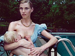Angela Lindvall Instagram - Motherhood is the greatest gift! We bring the next generation into this world. We nurture them & guide them. We instill virtues & values. 
And we don’t actually have to birth a child to be that divine feminine mother energy…. In fact we all have that aspect within us. 
Let us not compromise what is most important. Let us not forget virtue and value. Let us not forget to nurture ourselves and others. That Sweet divine feminine energy is everything that births everything into existence! 
Let go of fear & control… surrender & trust.
Pull up your bootstraps, and get on your horse, and ride like the warrior that you are!
#worldbreastfeedingweek