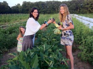 Angela Lindvall Instagram - Happy Earth Day!!! 

Let us every day take the time to appreciate nature. Take in a beautiful breath of fresh air. Gaze upon the open sea. Sit and watch a flowing River. Acknowledge the wisdom of the ancient tree. Take in the vastness of the glorious mountains. Feel your feet grounded on the soil. 
May we have reverence for all that our beautiful Mother Earth provides for us 🙏🏻 May we find ways to live in harmony with the land and animals. 
We may have to make some sacrifices in our instant gratification and easy conveniences... in our laziness and consumerism.... We also have to boycott industry & corporations with a big footprint and rather invest in companies & brands we believe in. We can do this!
Just like these beautiful pictures of me & my dear @alexspadea of @rocklandfarmalliance .... which started as a tiny bio- dynamic circle garden, into this beautiful farm CSA! Anything we give attention to will grow 🌱 🙏🏻

#earthday #reverance #gratitude #honor #motherearth