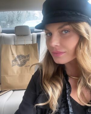 Angela Lindvall Instagram - Post new year, post birthday- I’m feeling so inspired & motivated for this next year around the sun! 
There have been many changes and transitions over the past year. I moved back to my hometown and bought a ranch. Which is absolutely beautiful. Yet California was not ready for me to leave, so I am back, and so grateful. There are so many wonderful opportunities here, amazing weather, and such a wonderful  community of friends I have. I will definitely be traveling back-and-forth to Kansas City, but as for now, California remains my home.
Super excited for work opportunities in 2023. I’m also looking forward to bringing back some women’s circles and yoga classes. I will also take on a couple Dula clients. 
Sometimes changes and challenges are really hard, but the hard things are what make us grow the most. They especially make us appreciate the good times, and the good things in our lives. 🙏🏻🙏🏻🙏🏻