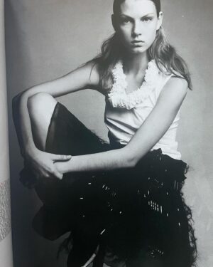 Angela Lindvall Instagram - RIP 🙏🏻 @patrickdemarchelier 
One of the greatest photographers of our times!
I’m so grateful and honored to have worked with you on so many amazing projects. This was one of my first for @harpersbazaarus styled by @themelanieward in Paris